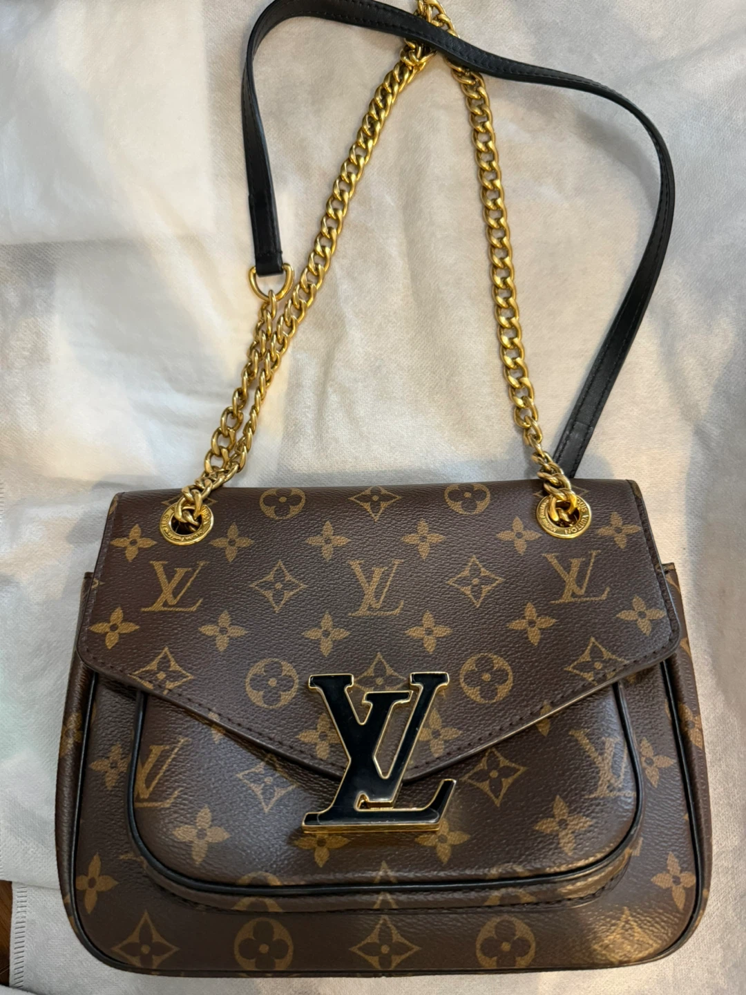 Louis Vuitton Monogram Passy sling bag/ shoulder bag