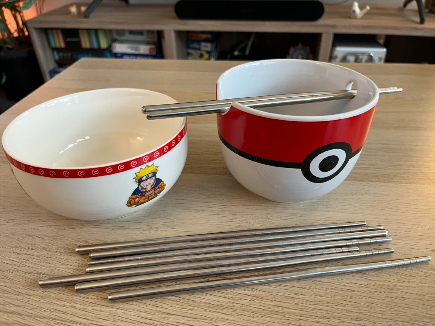 2 Ramen Bowls with 10 Chopsticks