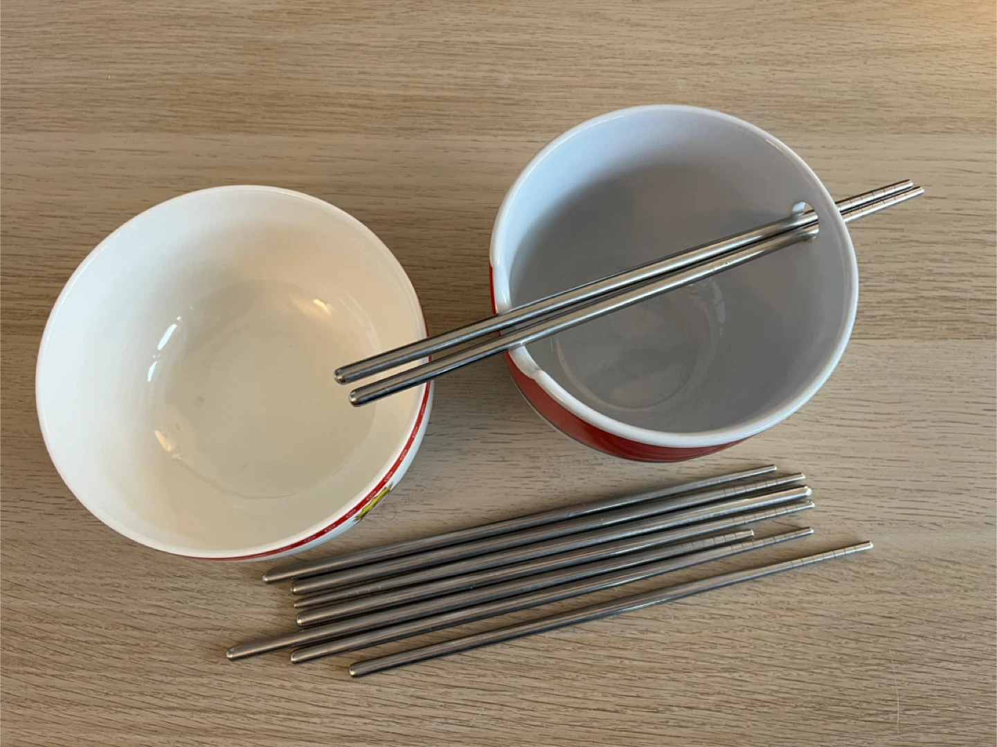 2 Ramen Bowls with 10 Chopsticks - photo 2