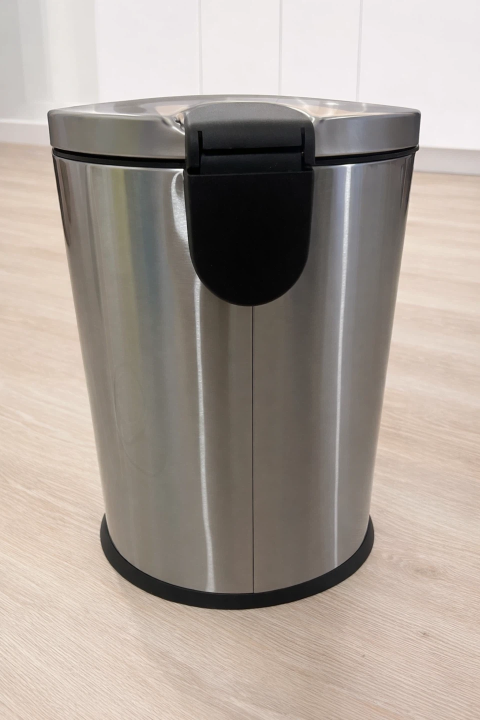 Hometrends 12 Litre Stainless Steel Pedal Garbage Bin - photo 2
