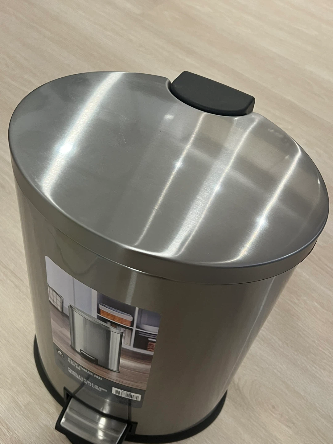 Hometrends 12 Litre Stainless Steel Pedal Garbage Bin - photo 5