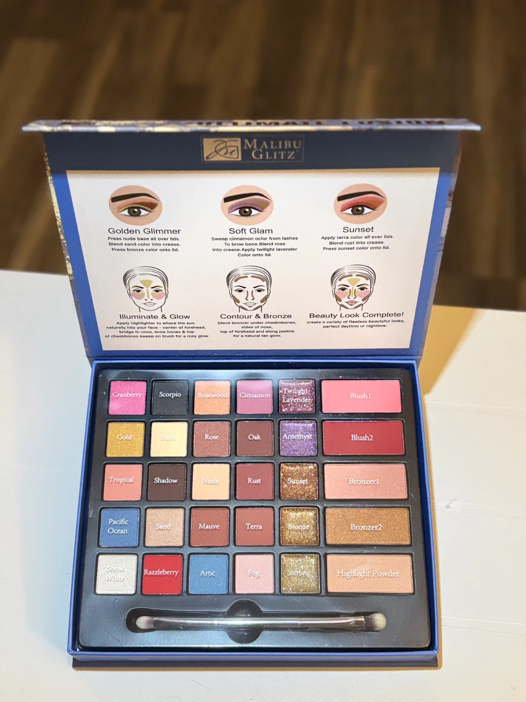 Malibu Glitz Eyeshadow & Blush Palette - photo 2