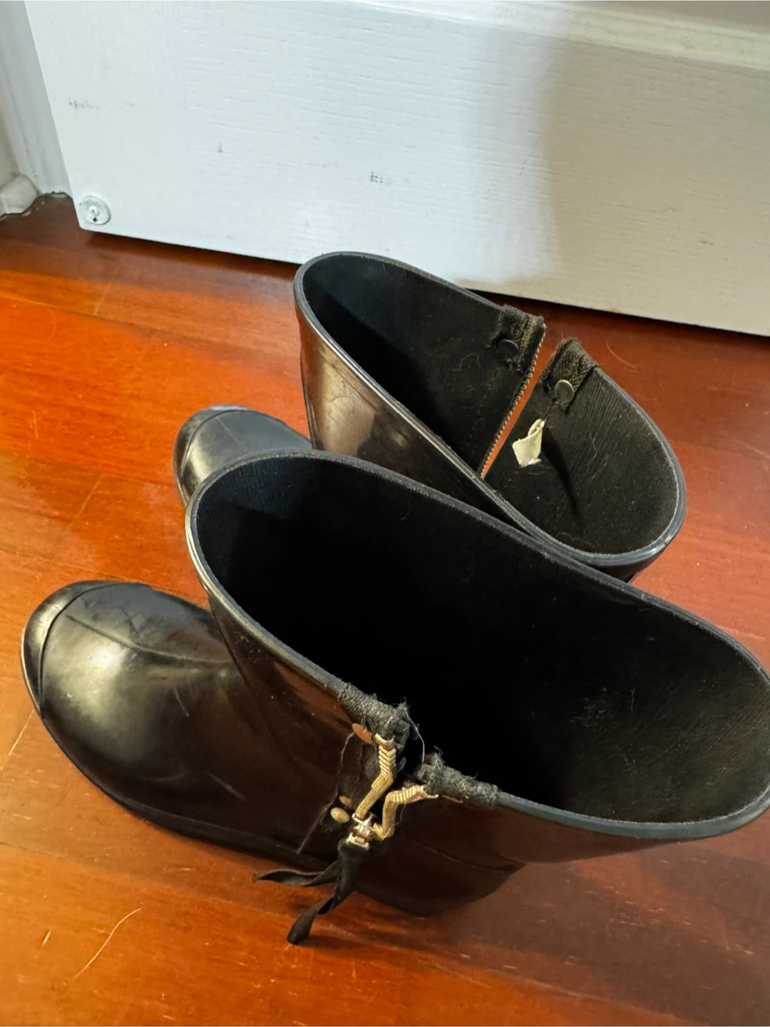Black Rubber Boots with Zipper Accent - photo 3