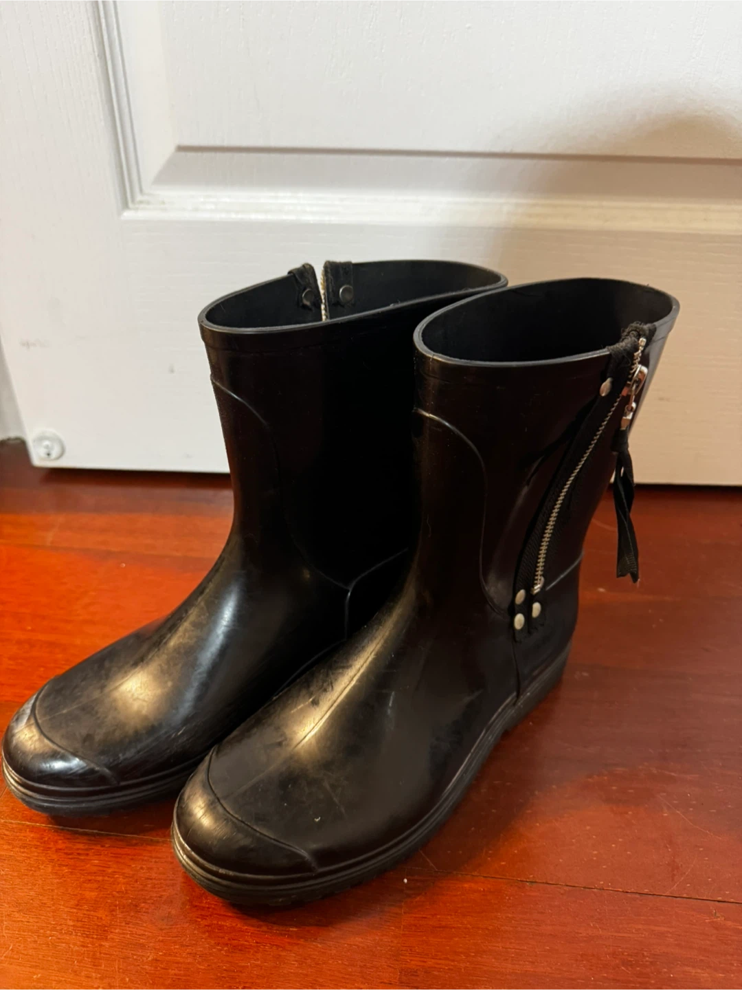 Black Rubber Boots with Zipper Accent