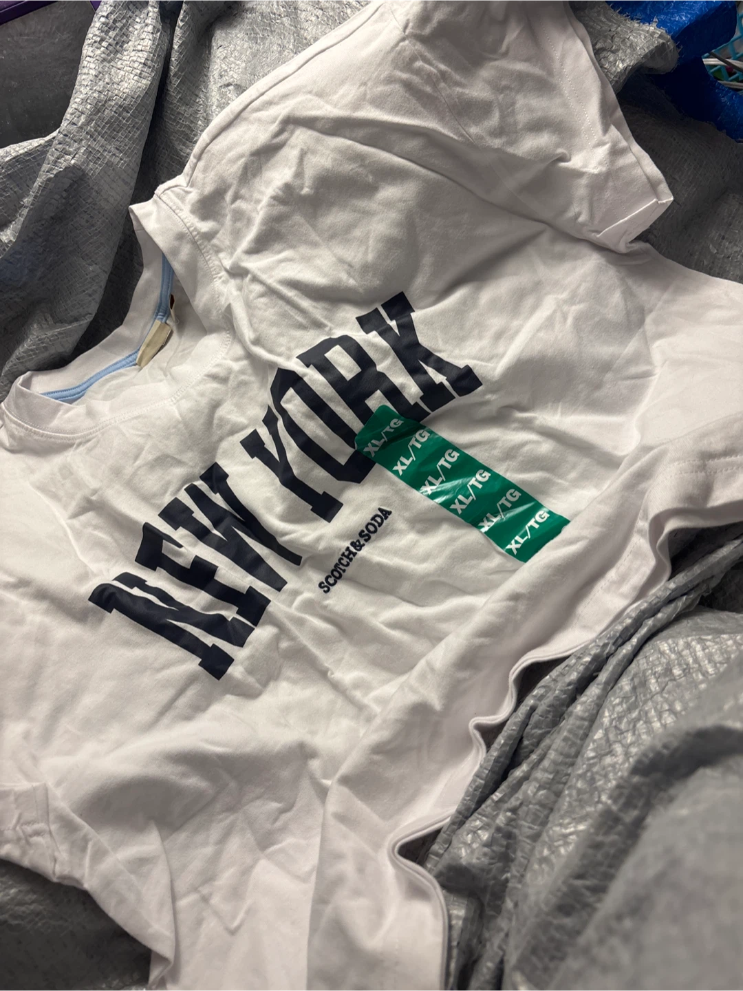 NWOT ladies Scotch & Soda New York T-Shirt XL