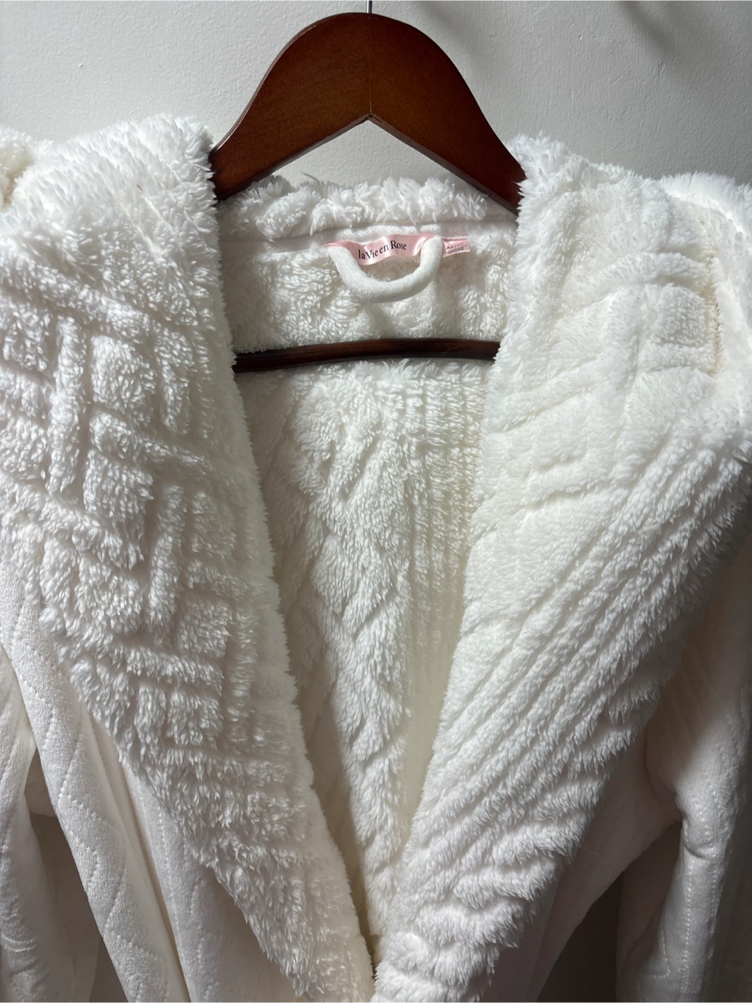 La Vie en Rose White Hooded Robe M/M - photo 2