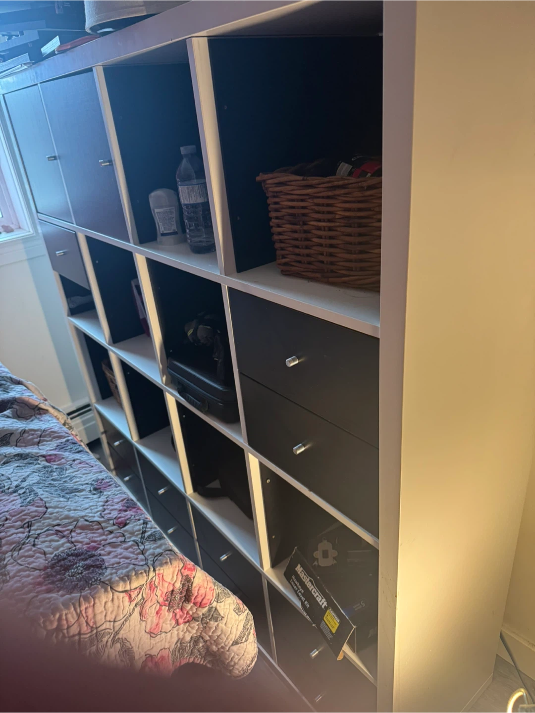 16 cube Shelf Unit with baskets - photo 2