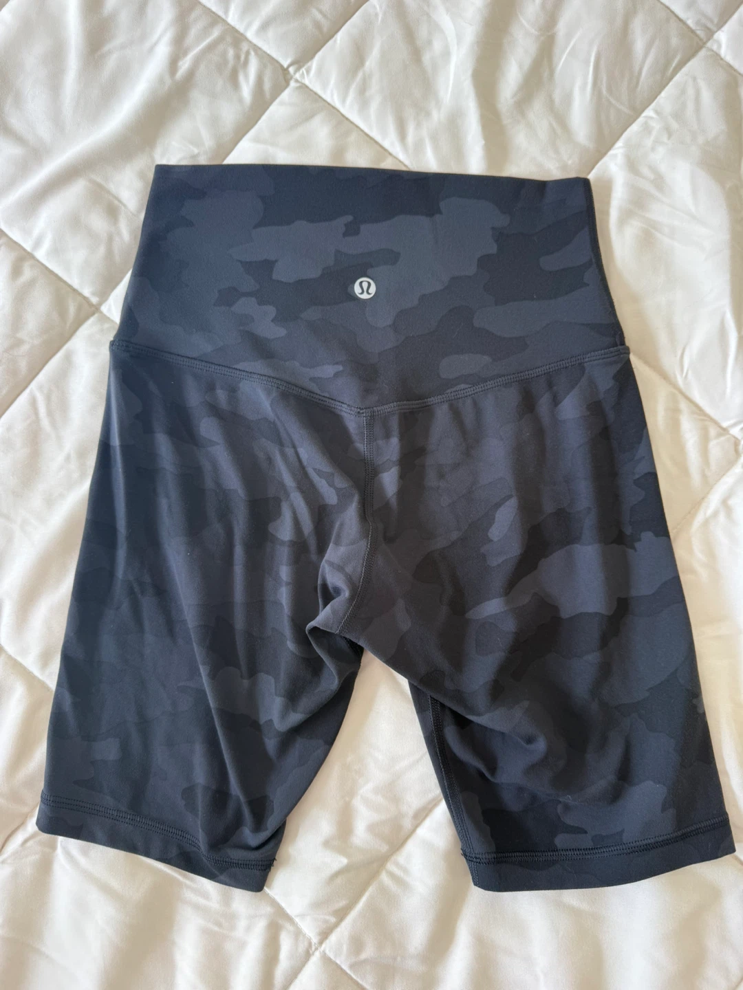 Lululemon Align High-Rise Short 8” Camo Black Size 4 Like New