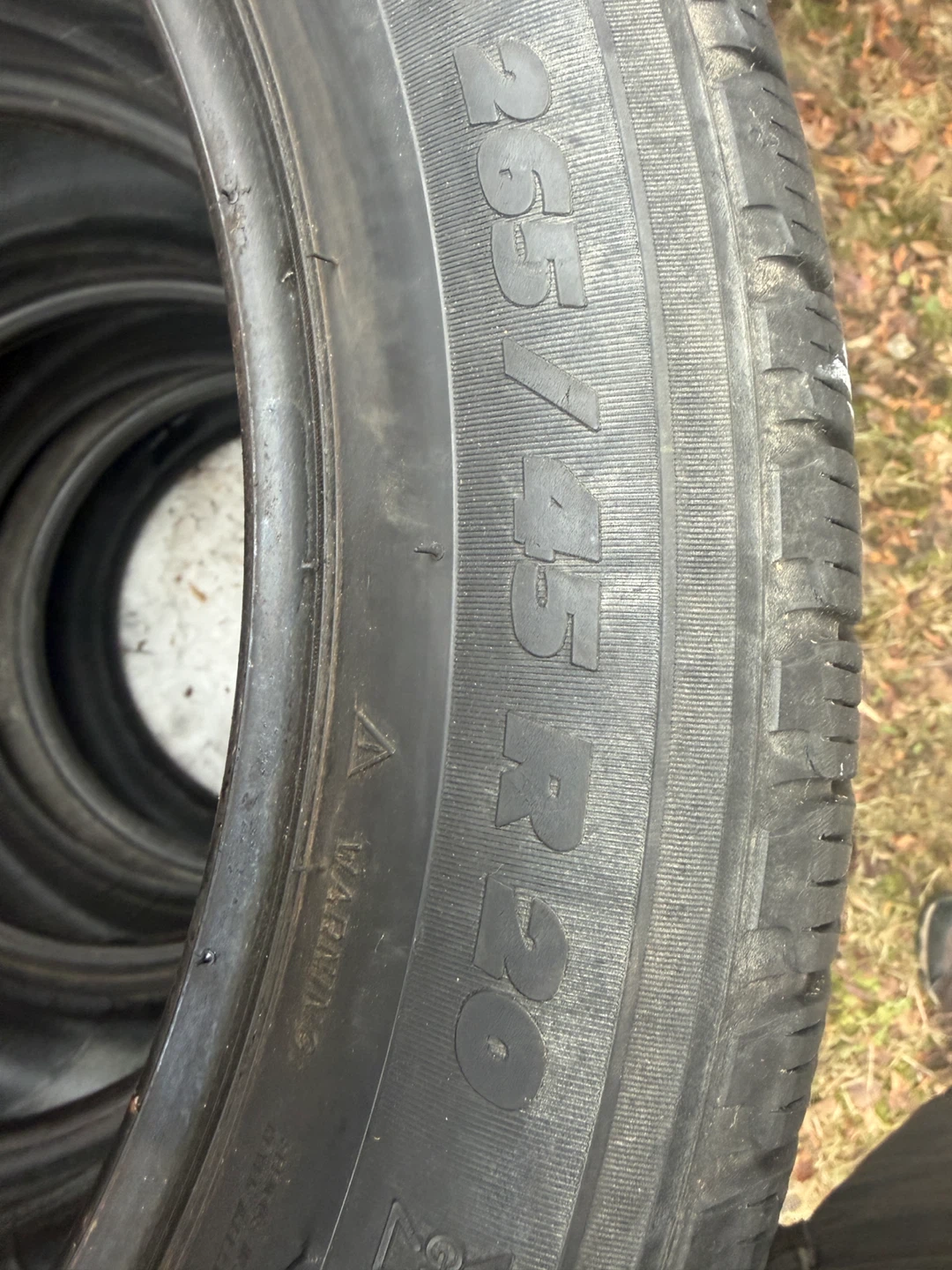 Michelin Tires 265/45R20 - photo 2