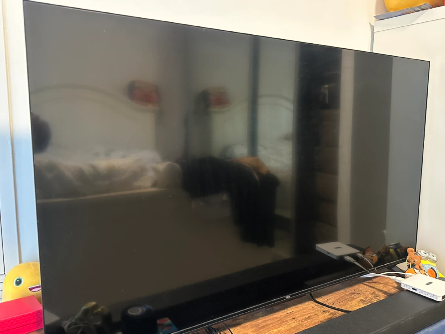 TCL 50" 4-Series 4K UHD HDR Roku Smart TV - photo 2