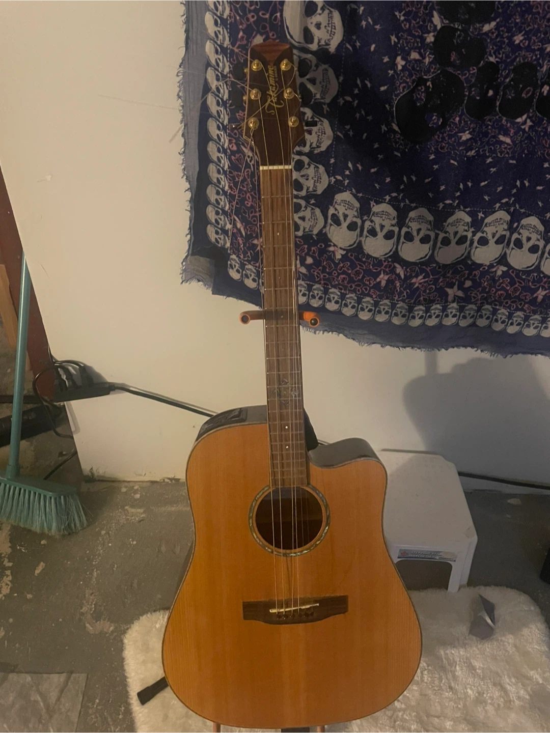 Takamine EG363SC Acoustic Electric Guitar