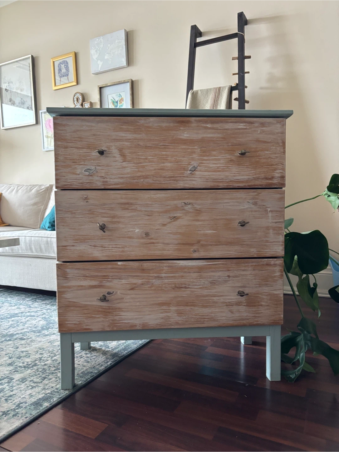 Light Blue 3-Drawer Dresser