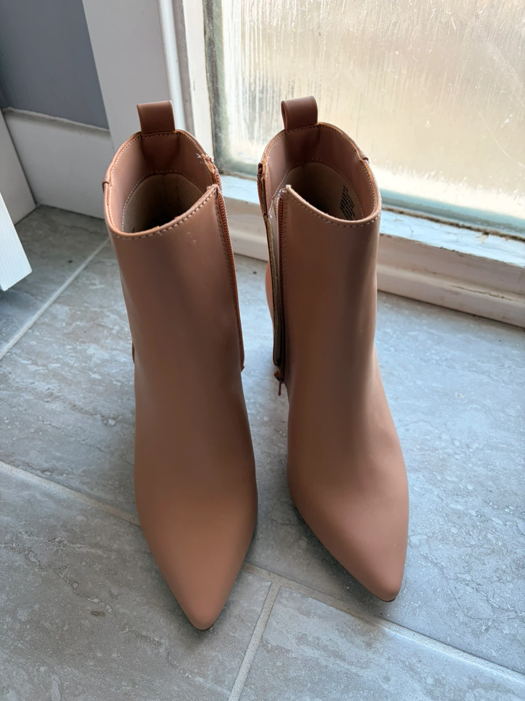 OLIVIA Heel Boots - Tan