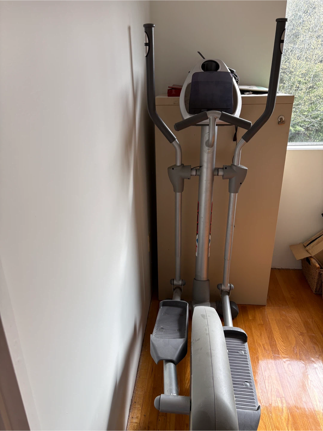 EX200 Elliptical Trainer