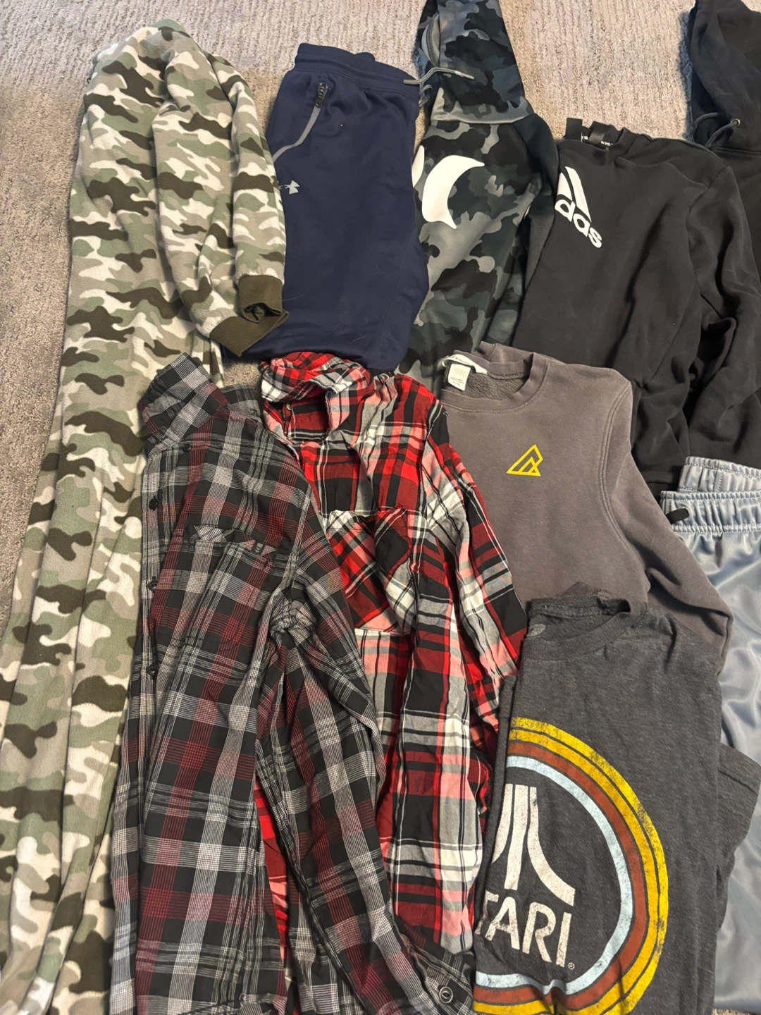 Bundle of boys  Apparel: Hoodies, Shirts, Pants - photo 3