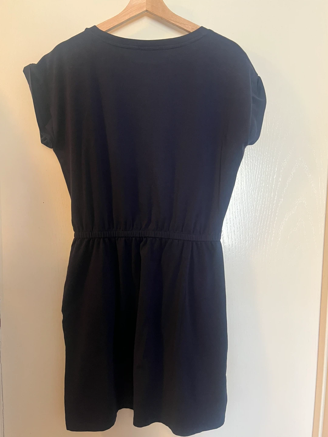 Calvin Klein Black T-Shirt Dress with "CALVIN" Graphic - Medium - photo 2