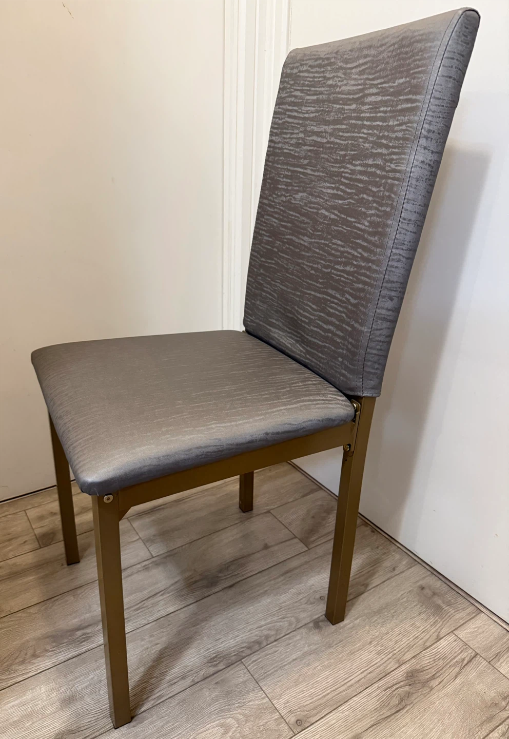 Modern Dining Table + 4 Chairs - photo 3