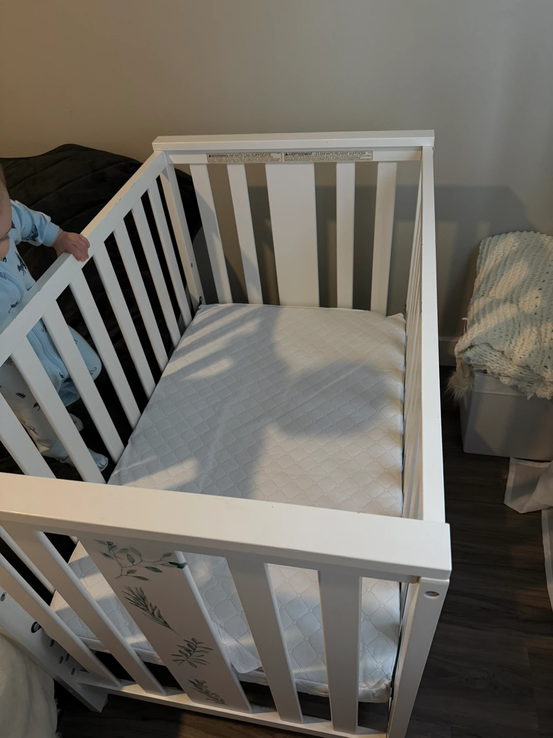 White Crib with Mattress - photo 2