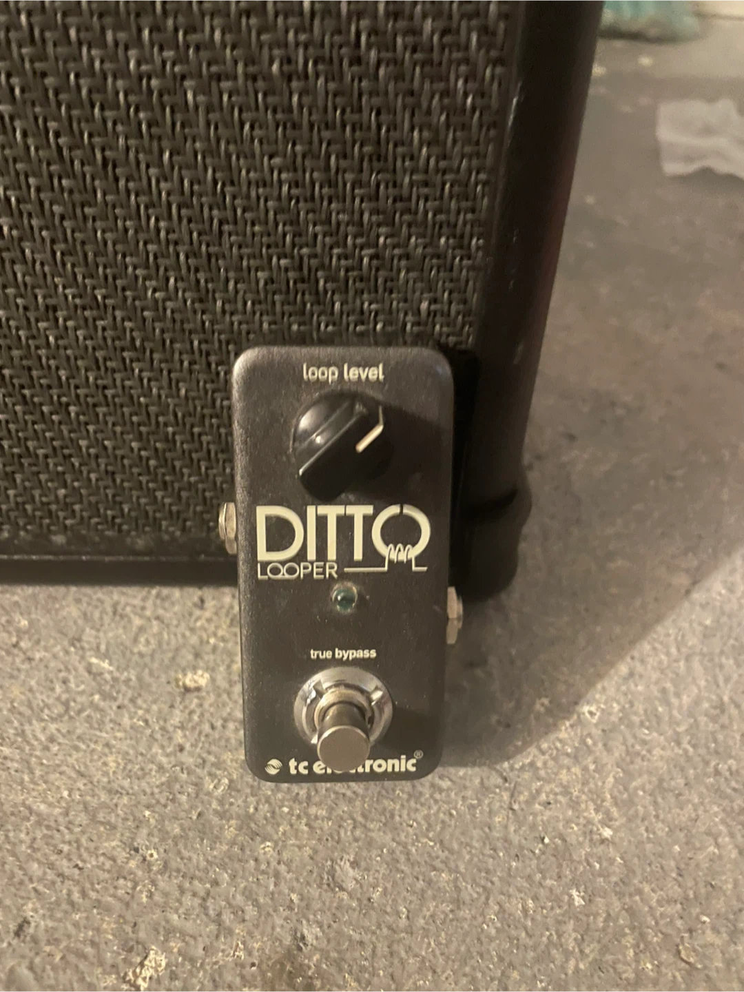Line 6 Spider IV 15 Guitar Amp with TC Electronic Ditto Looper - photo 2