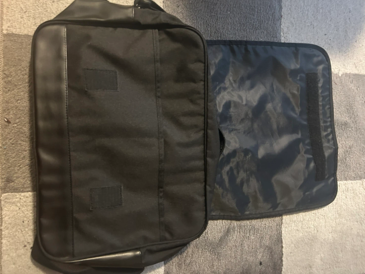Adidas Messenger Bag - photo 2