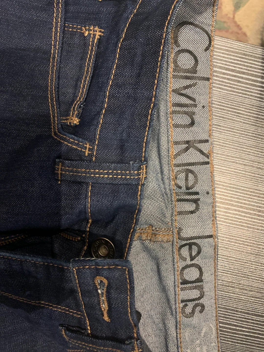 Calvin Klein Jeans - Women's Size 6 Dark Wash Denim - photo 3