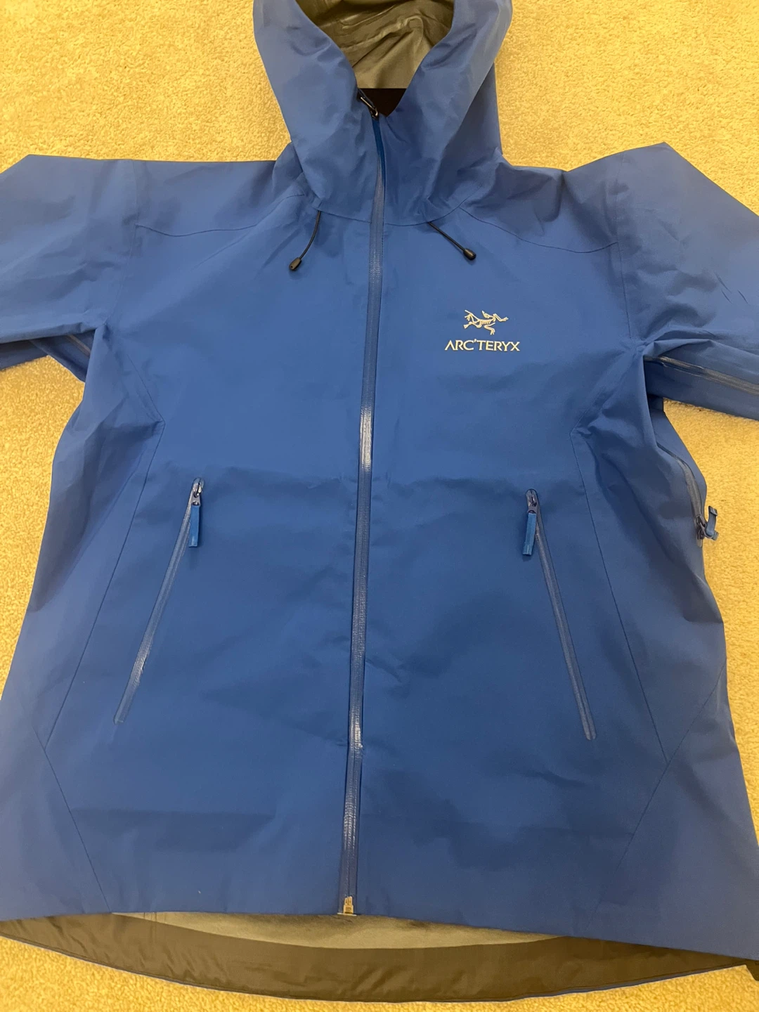 Arc'teryx Men's Beta lt Gore-Tex Jacket - Blue - Size L - photo 2