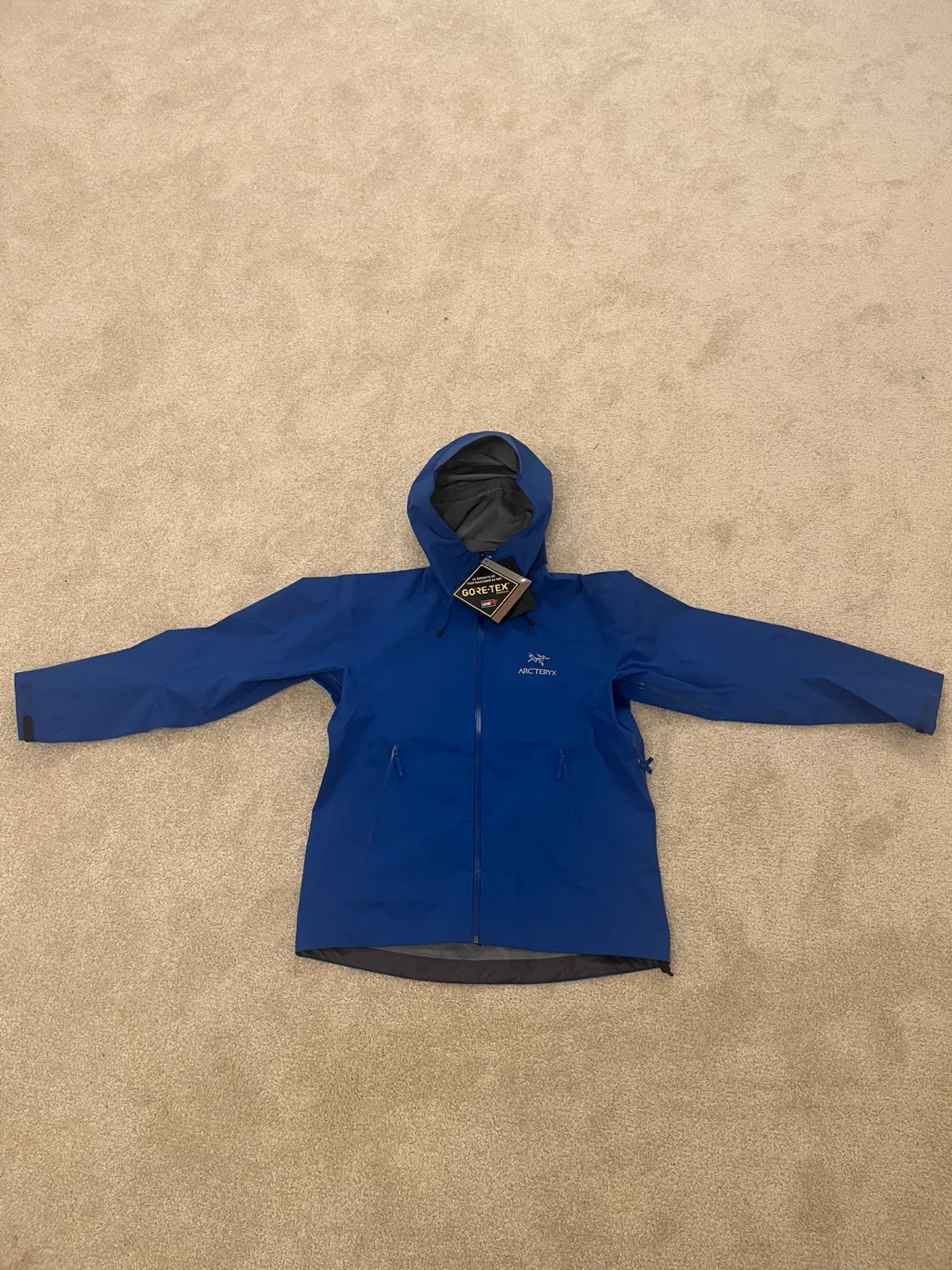 Arc'teryx Men's Beta lt Gore-Tex Jacket - Blue - Size L - photo 4