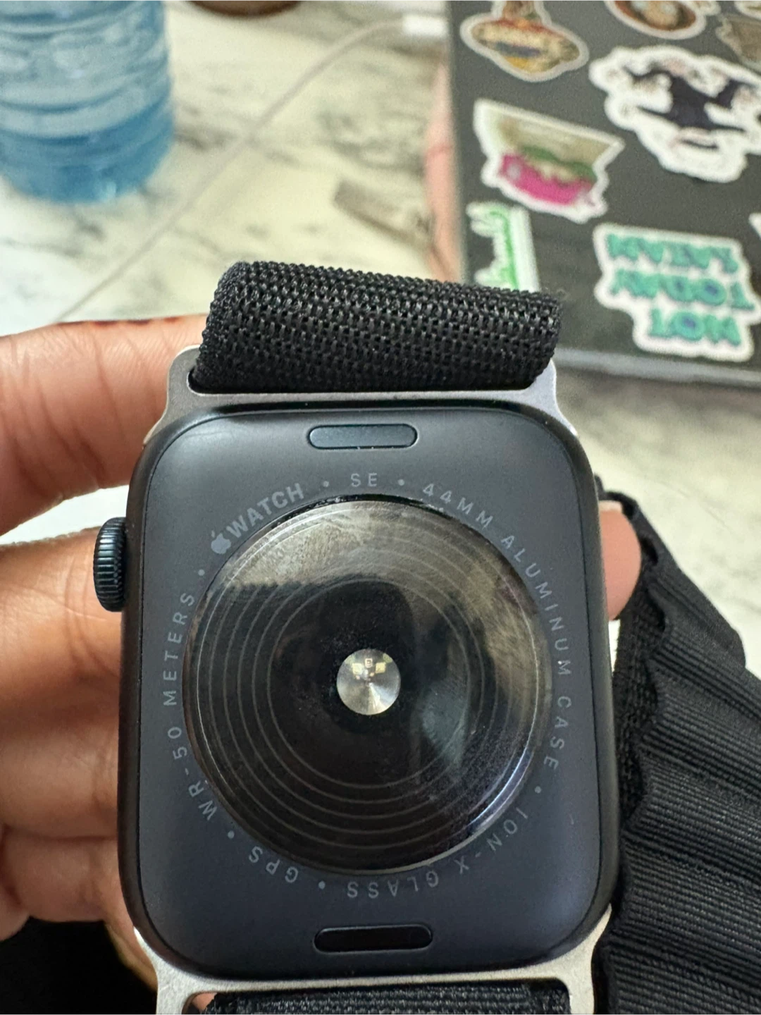 Apple Watch SE 2 44mm - photo 2