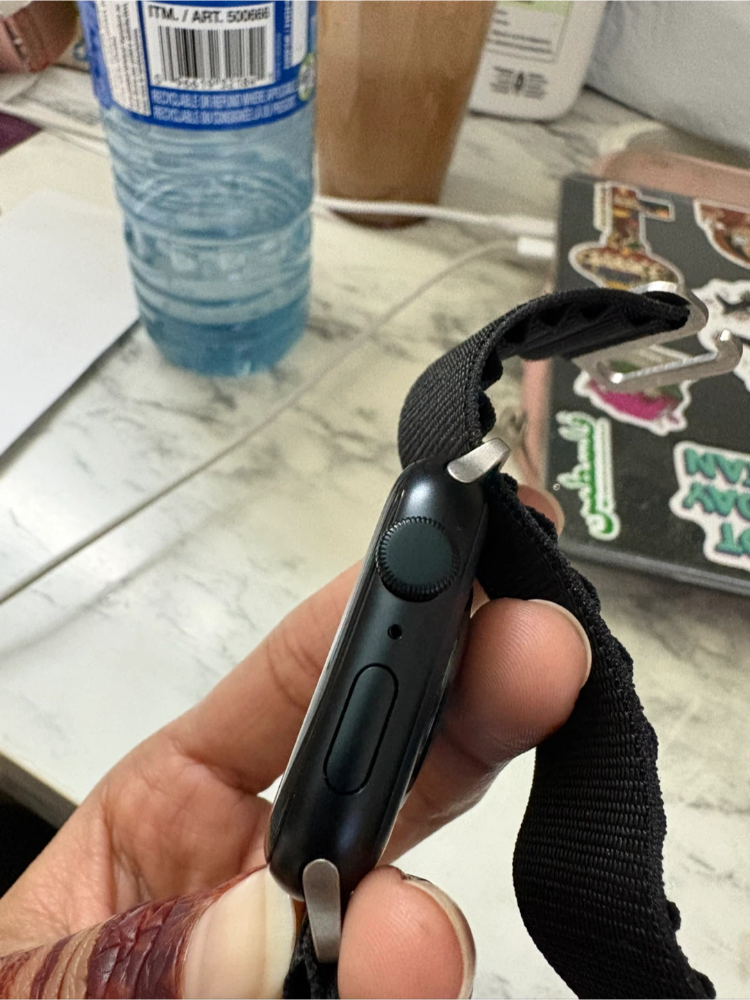 Apple Watch SE 2 44mm - photo 4