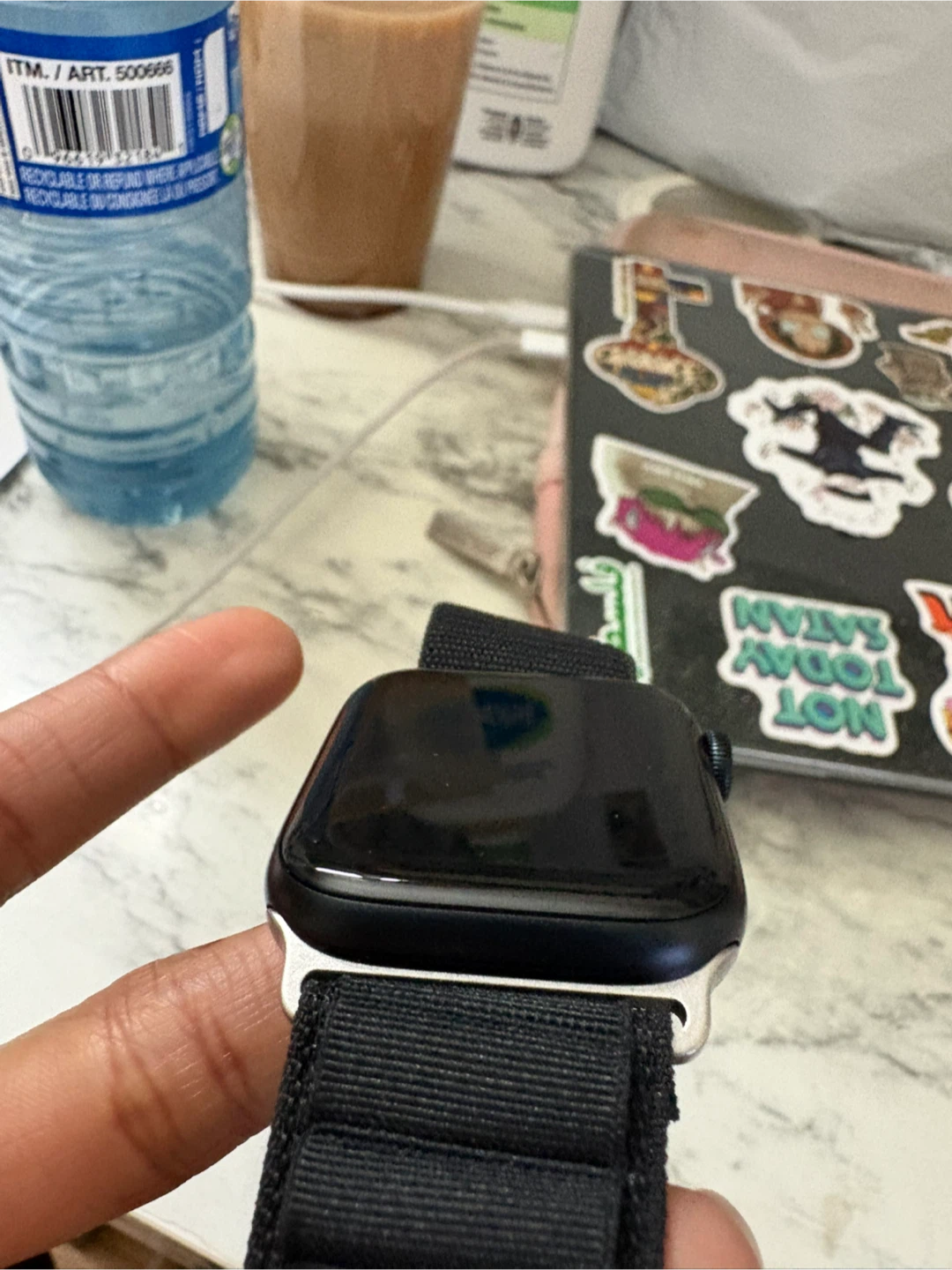 Apple Watch SE 2 44mm - photo 3