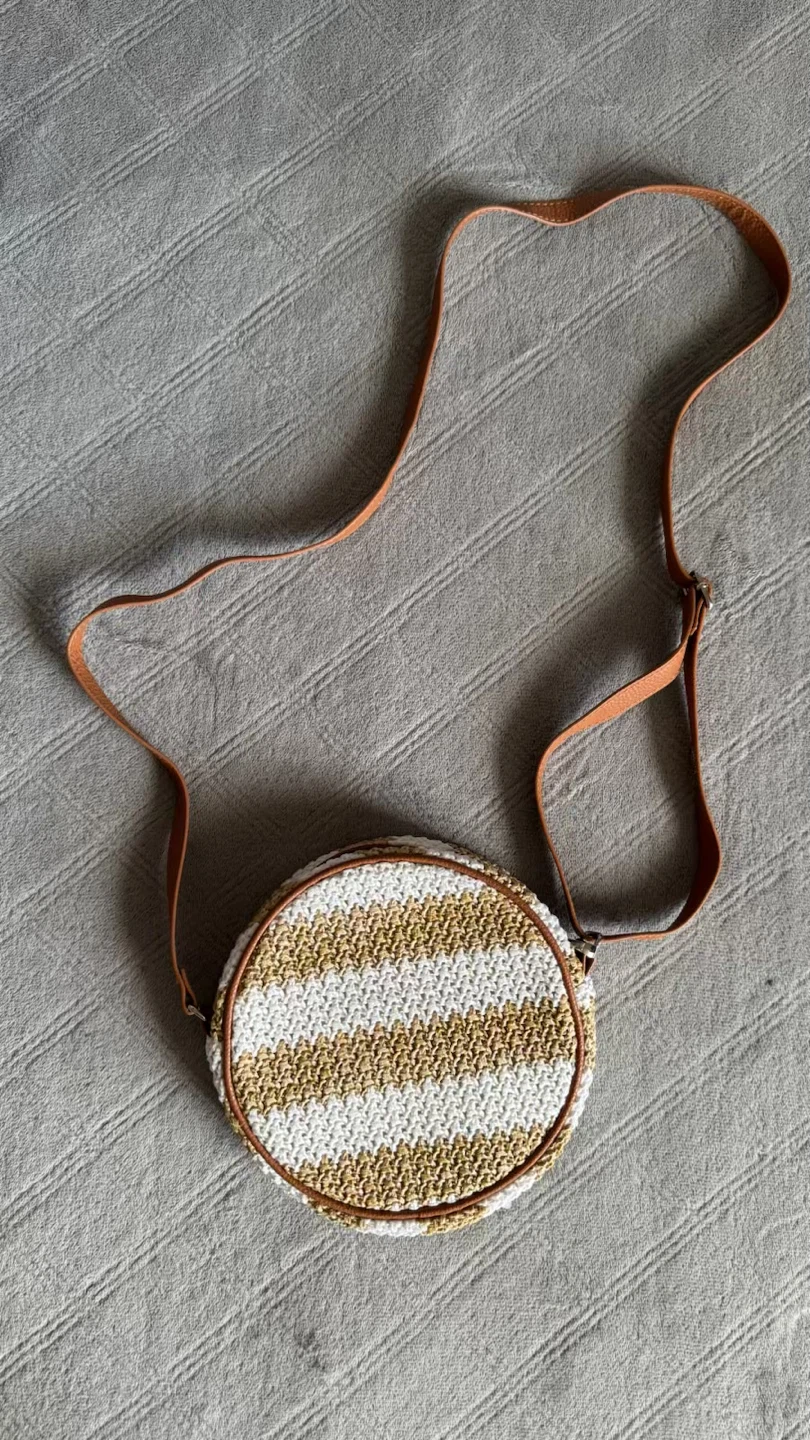 Round Straw Crossbody Bag