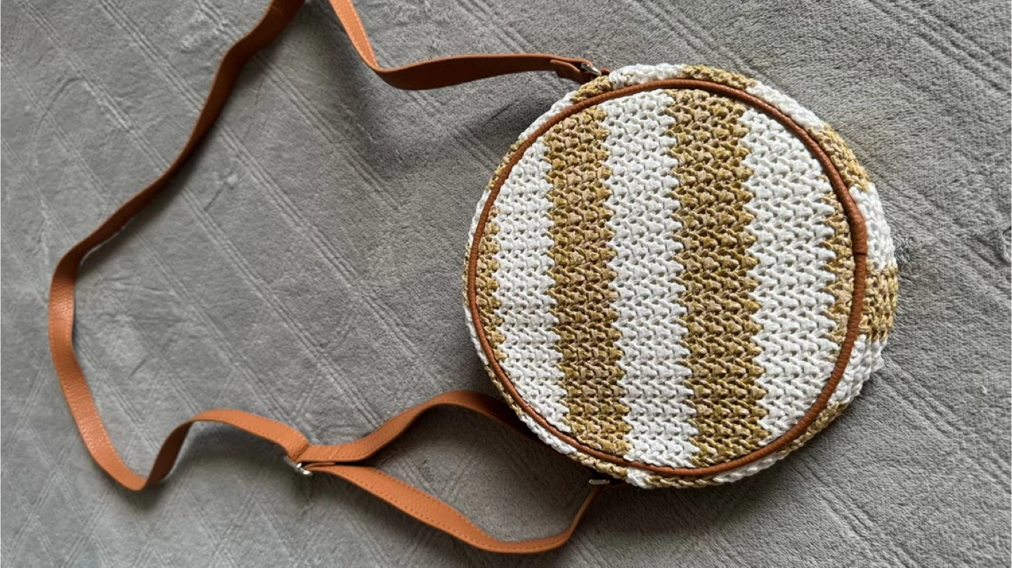 Round Straw Crossbody Bag - photo 3
