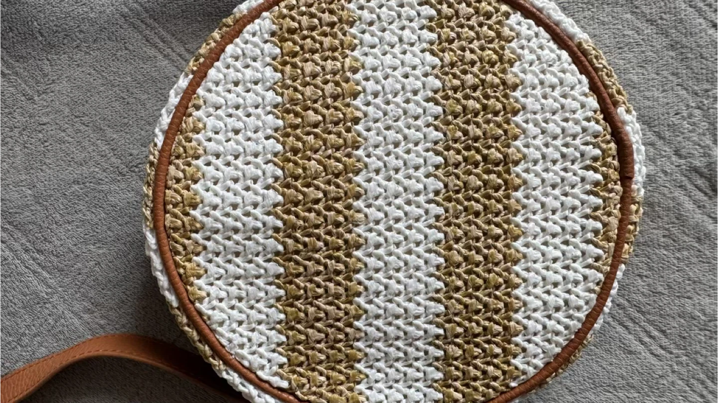 Round Straw Crossbody Bag - photo 5