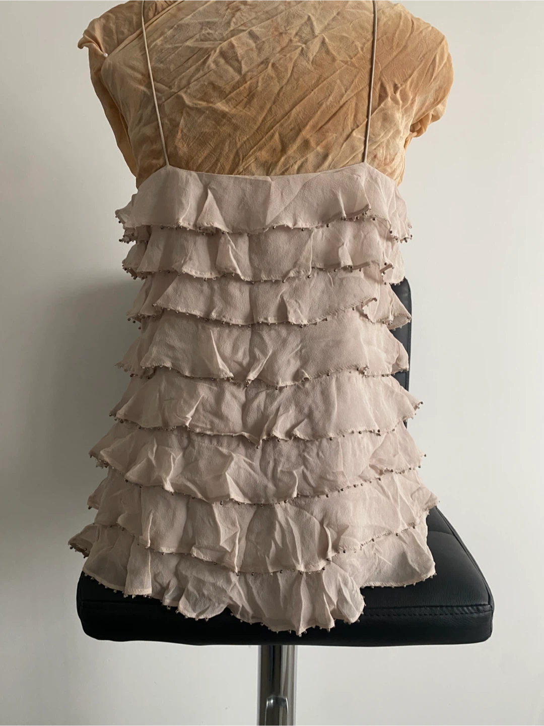 100% silk sleeveless top with beading - photo 3