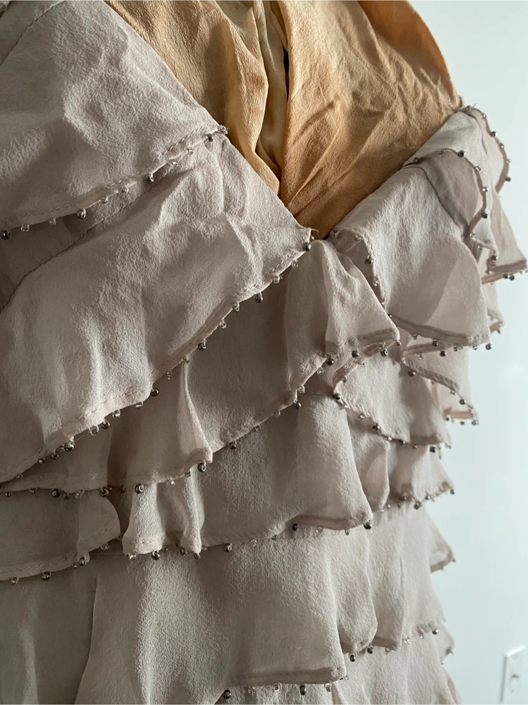 100% silk sleeveless top with beading - photo 2