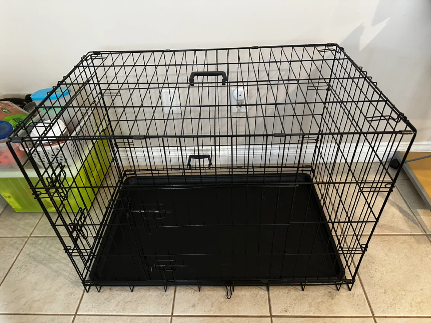 Black Wire Dog Crate with Tray