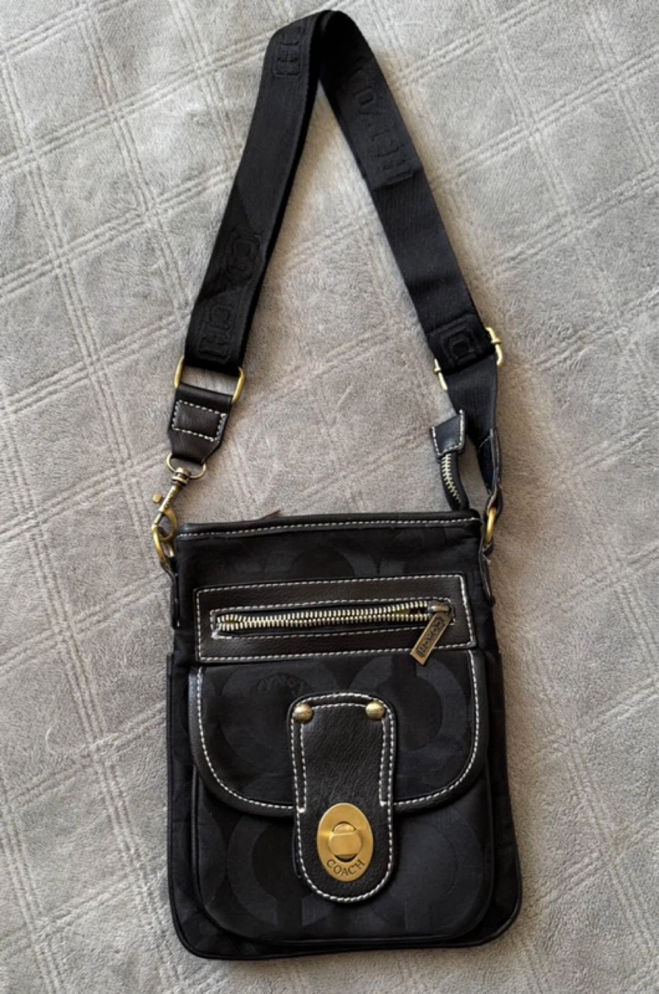 90’s COACH Blacks Canvas Crossbody Bag - photo 2