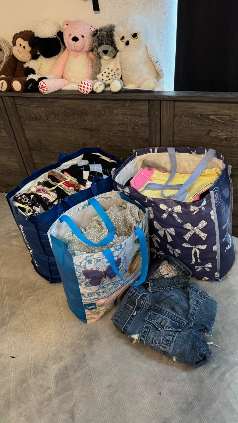 Women’s Named Brand Clothing Bundle - photo 3