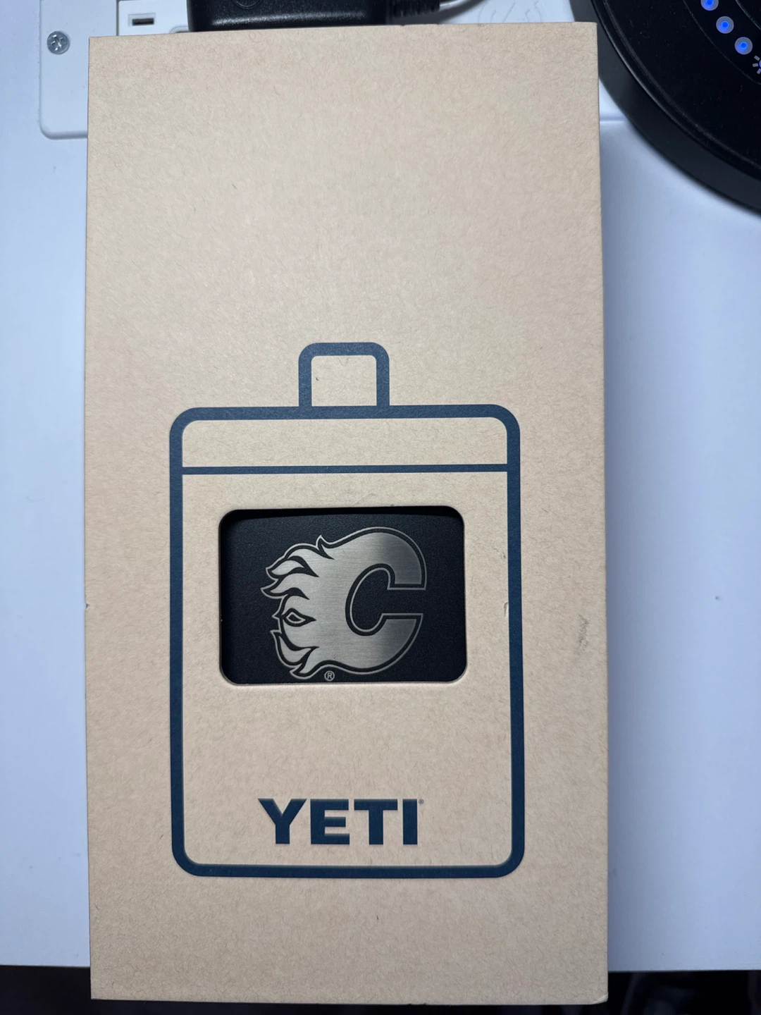Yeti Flask & Funnel - NHL Flames Edition