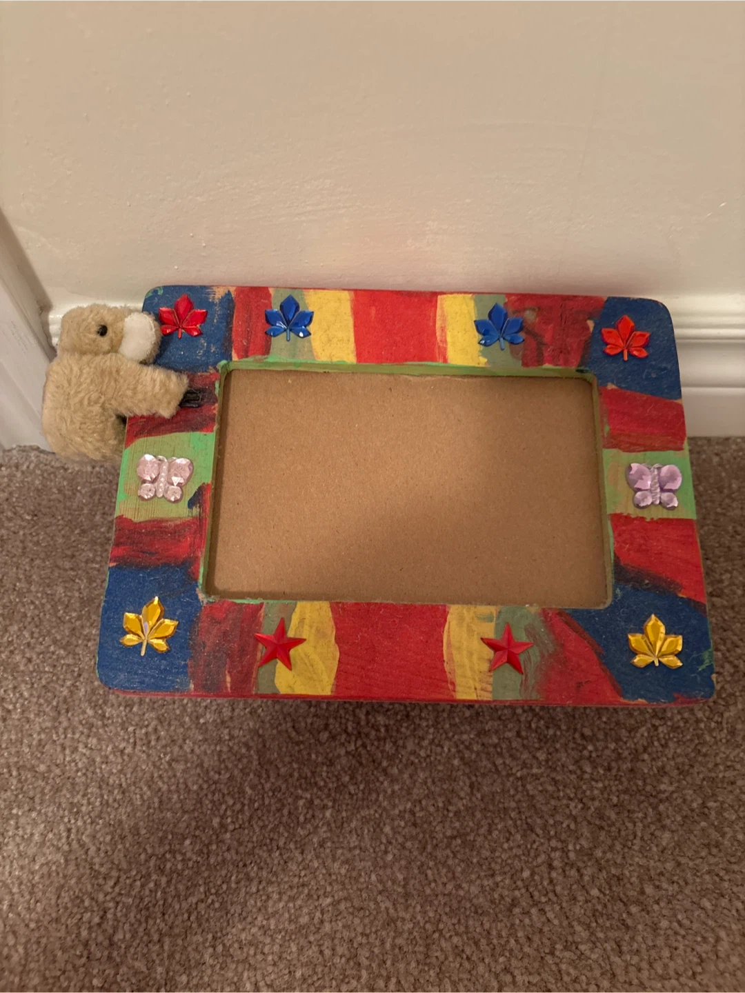 Hand-Painted Picture Frame with Plush Animal Accent - photo 3