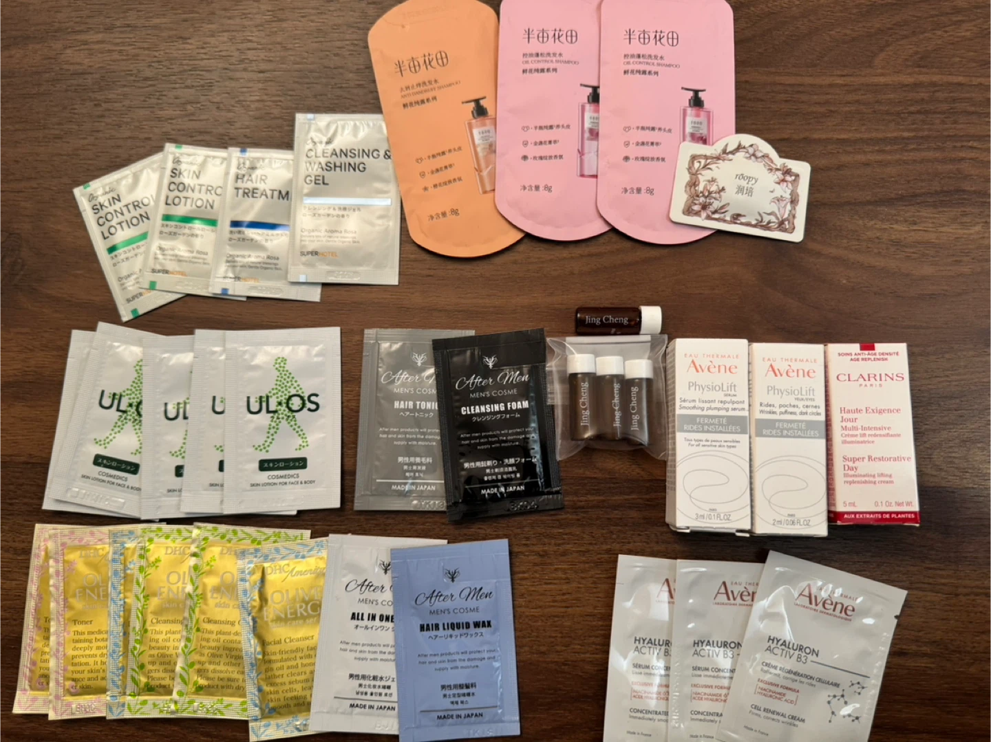 Assorted Skincare & Haircare Sample Sachets