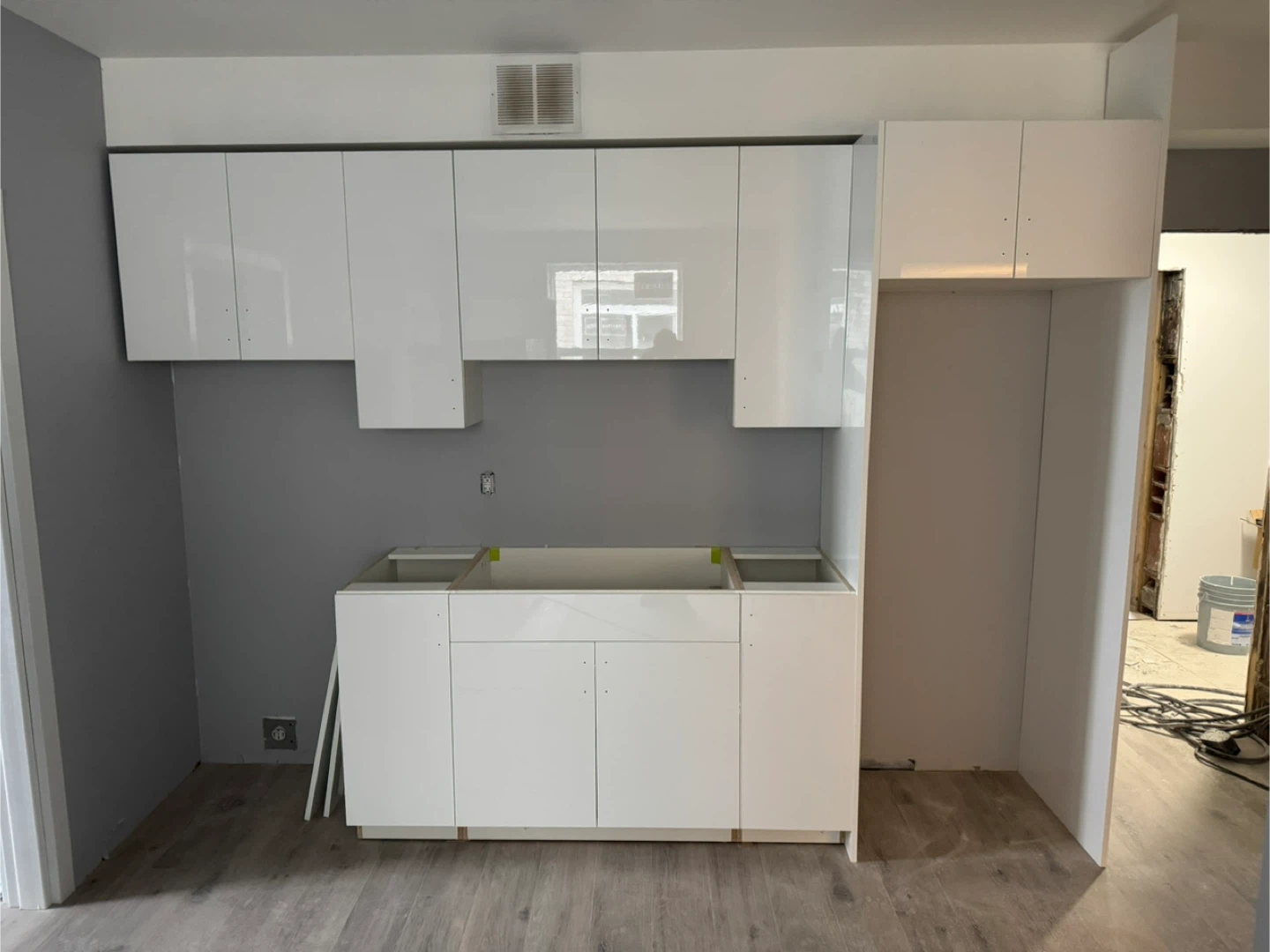 Kitchen Cabinets - photo 2