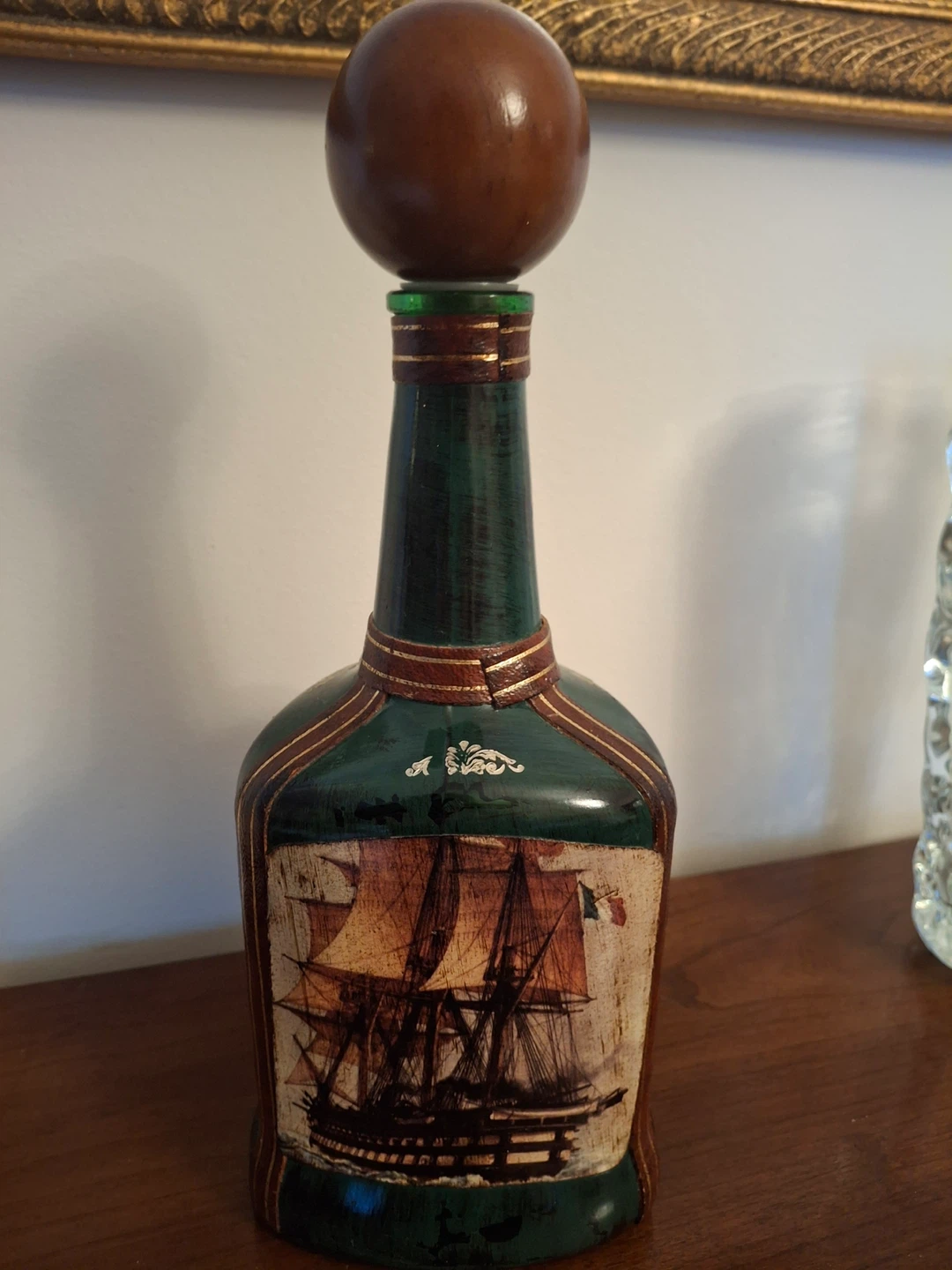 Vintage Italian green glass decanter - photo 2
