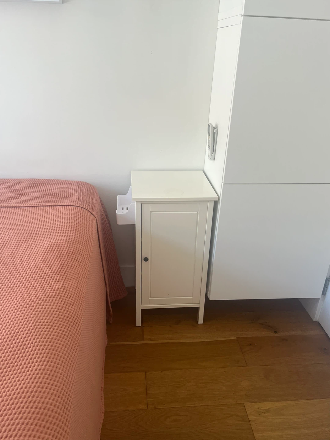 2 White Nightstand with Door and Shelves - photo 2