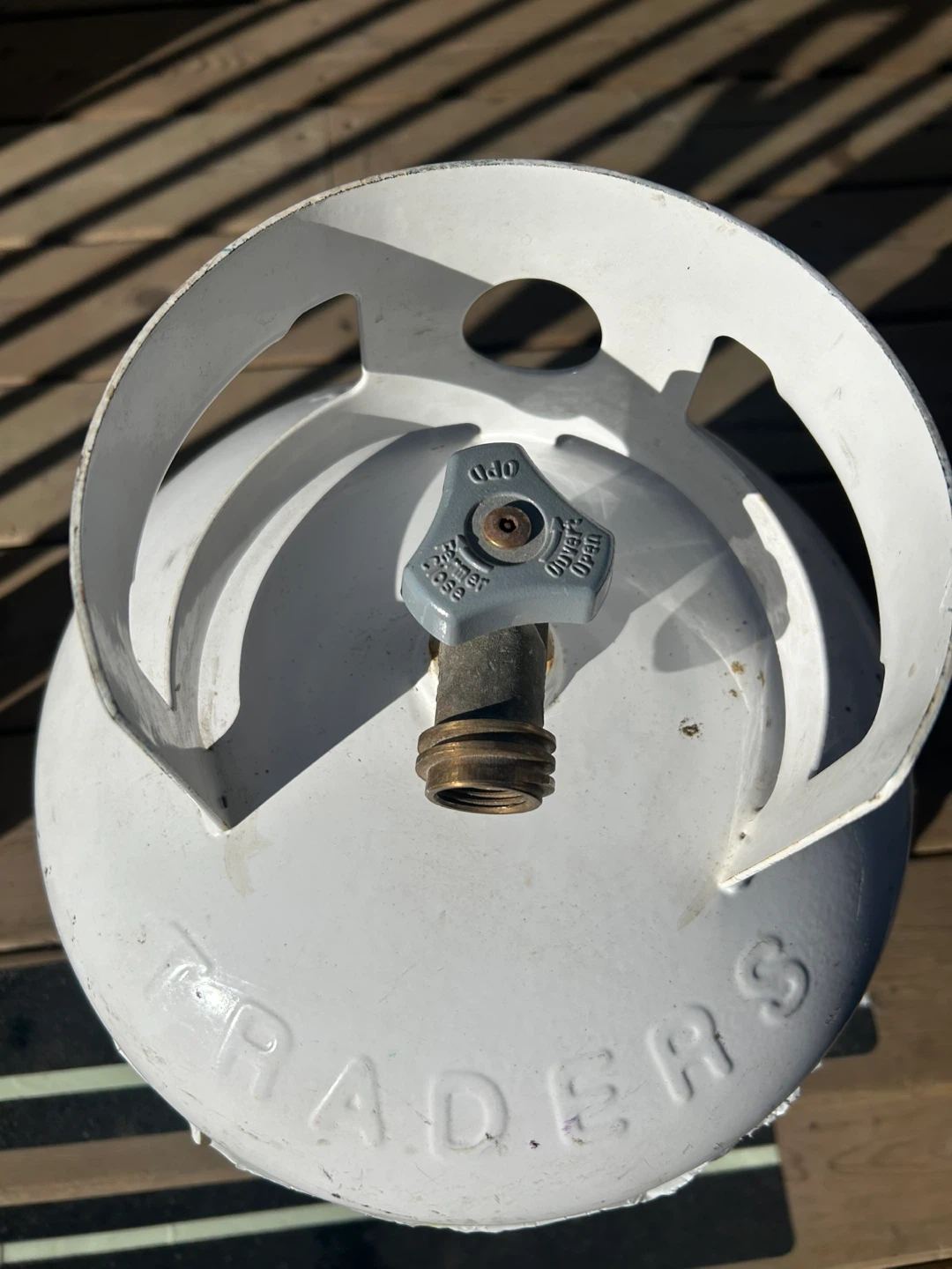 20 Lb propane tank / empty - photo 2