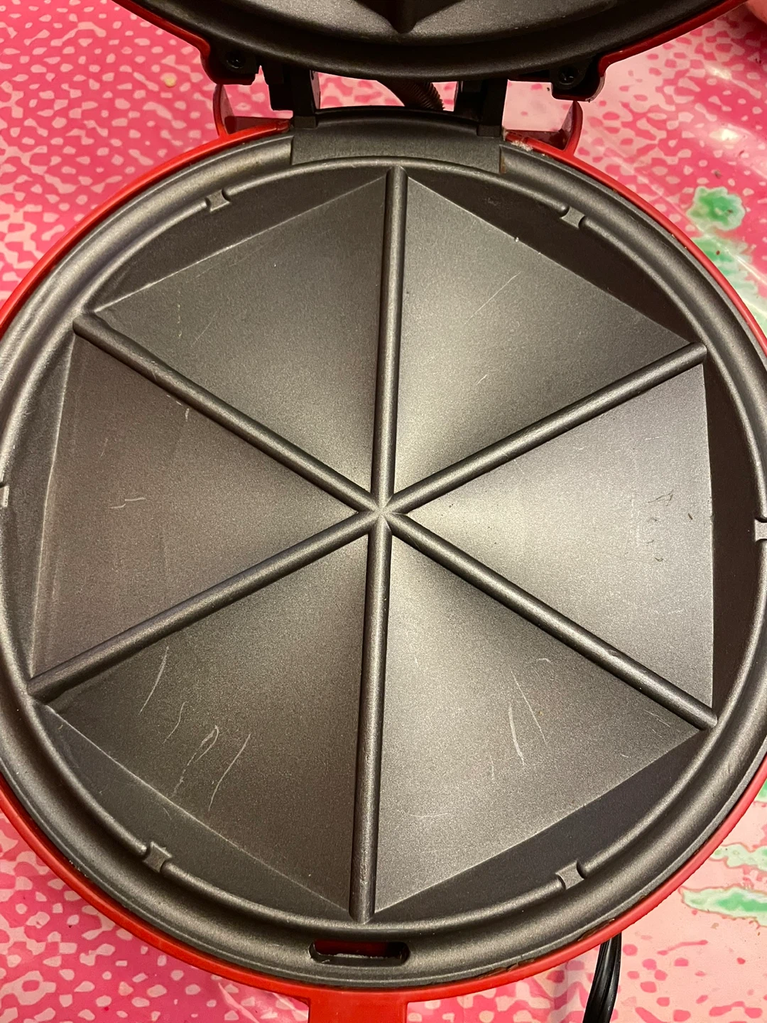 The El Paso Chile Company Waffle Maker - photo 3