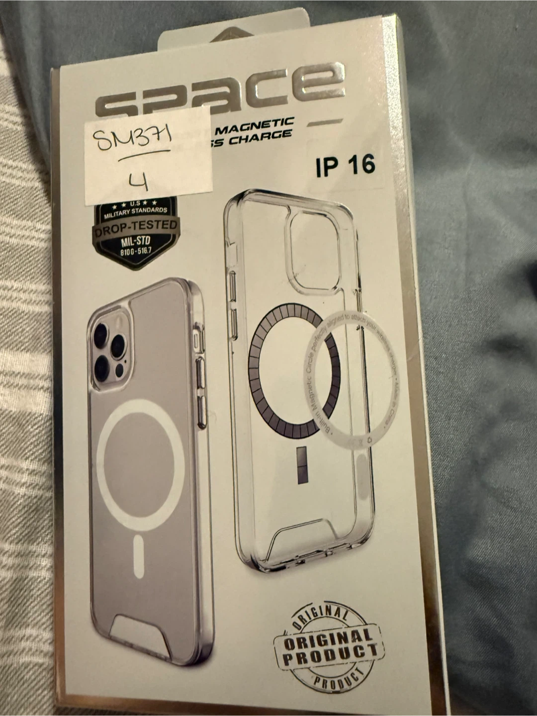 Space Magnetic Case for iPhone 16