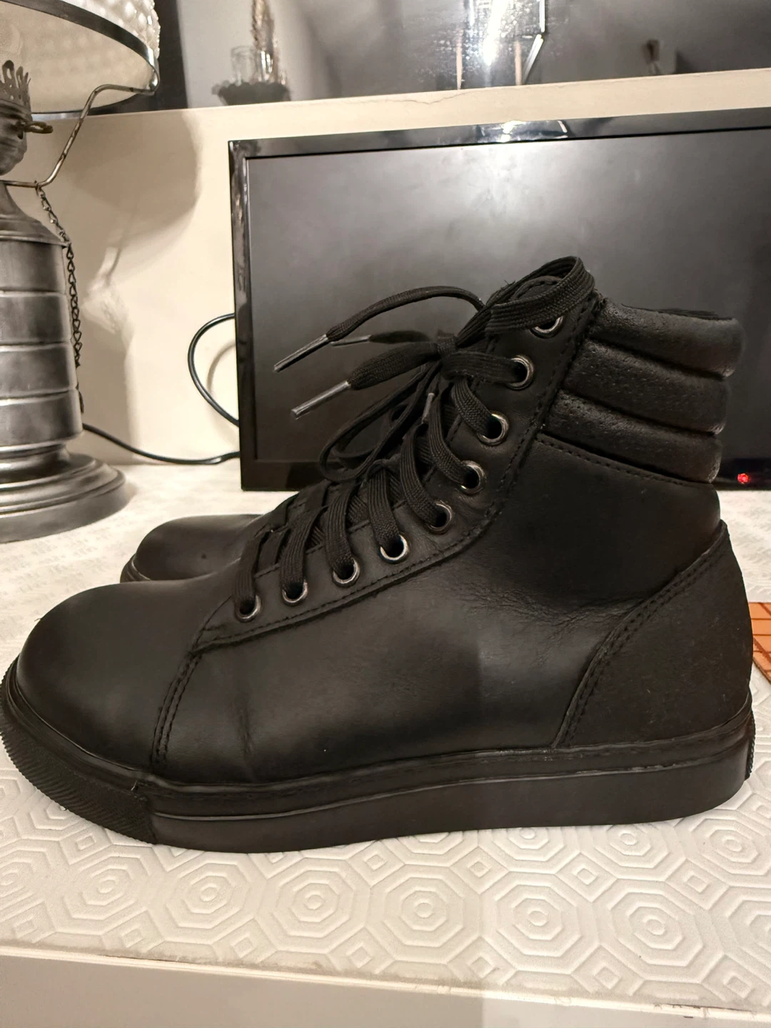 Mellow Walk Black High-Top Safety Shoes - photo 2