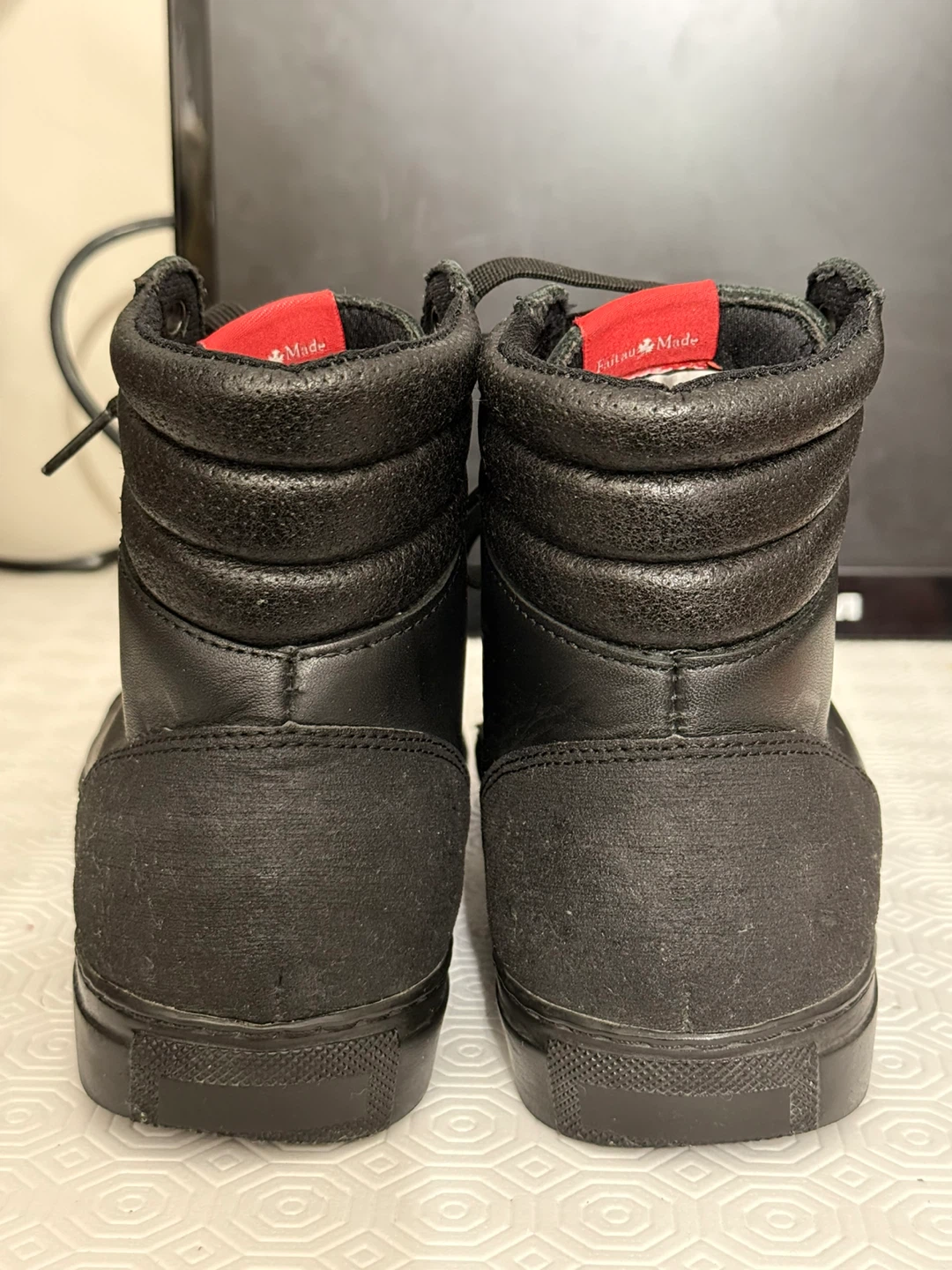 Mellow Walk Black High-Top Safety Shoes - photo 3