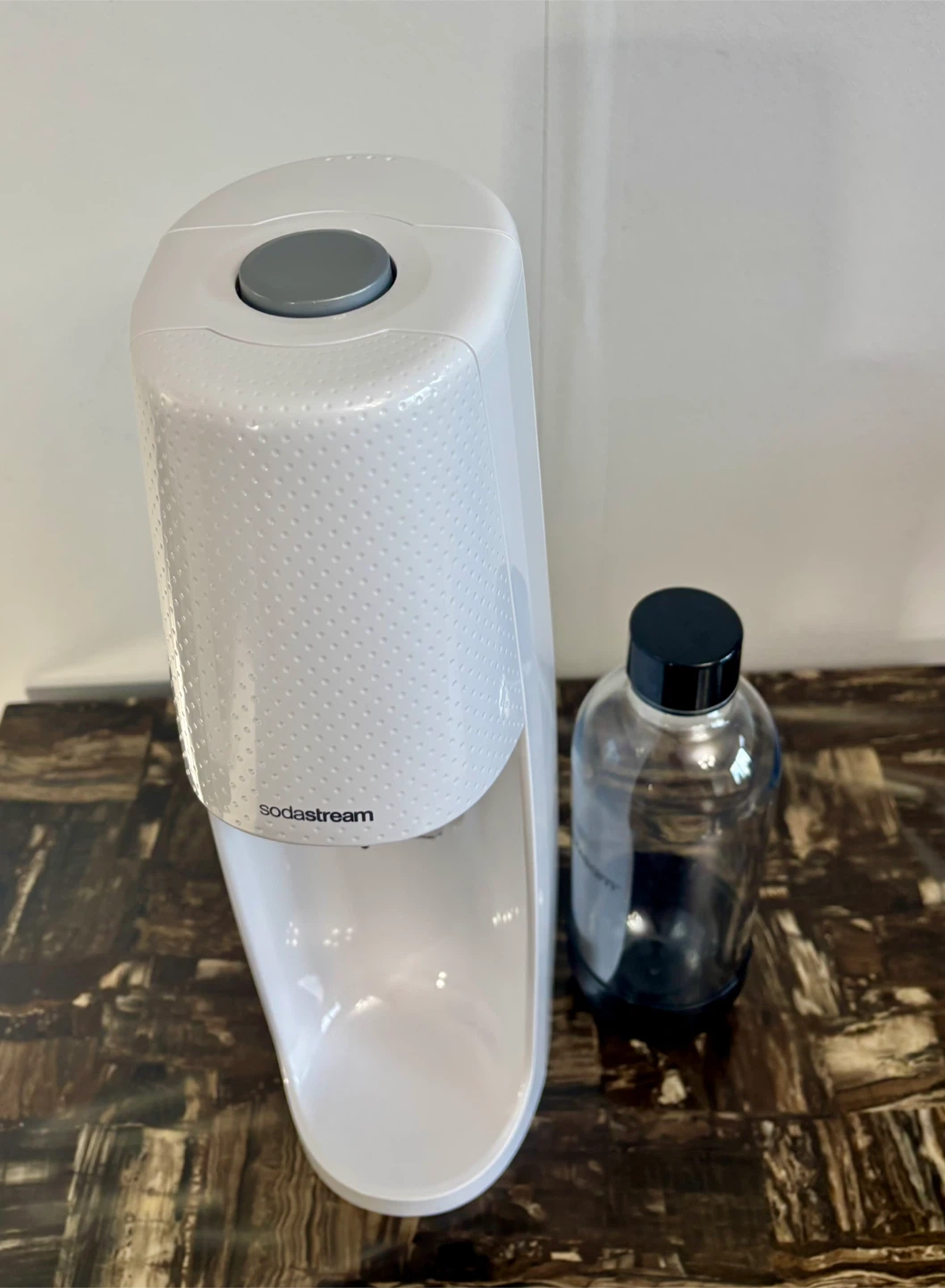SodaStream Sparkling Water Maker White with Bottle - photo 2